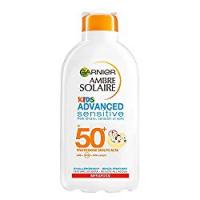 Garnier Ambre Solaire Crema Solare Bambini, Latte Idratante Advanced Sensitive Kids Protezione Alta IP50
