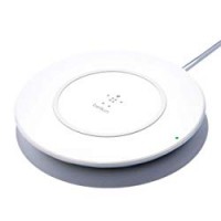 Belkin Boost Up Tappetino di Ricarica Rapida Wireless, 7.5 W, per iPhone 8/8+/X/Xs/Xs Max/Xr e Altri Dispositivi, Tecnologia Qi, Progettato in Collaborazione con Apple, Certificazione Qi, Bianco