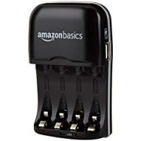 AmazonBasics - Carica batterie con porta USB per batterie Ni-MH AA e AAA