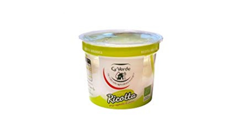 Ricotta vaccina fresca da latte fieno