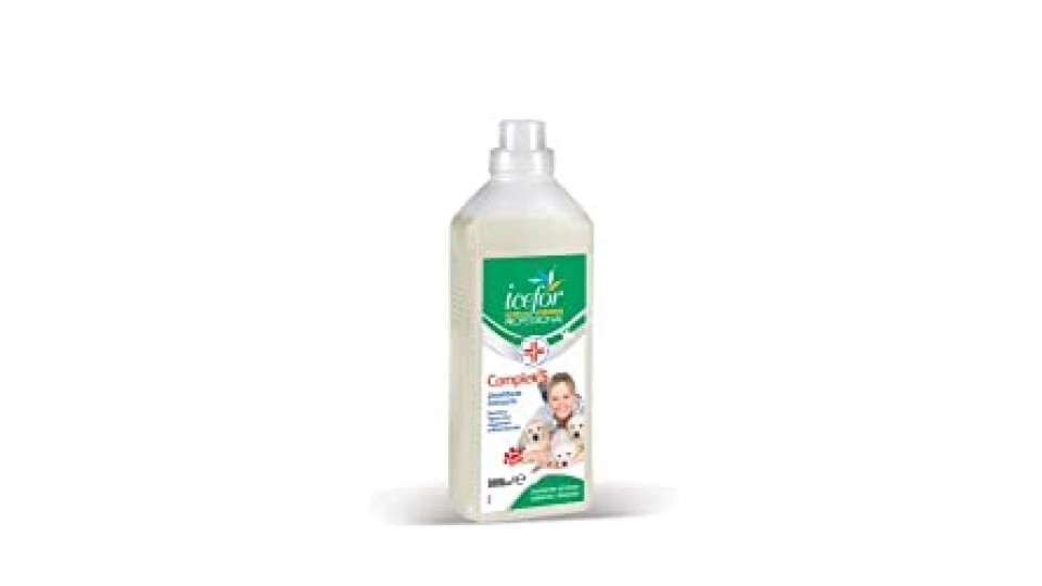 Detergente Icefor Disinfettante Complex 5 Superfici e Oggetti - Speciale Pets con essenza di Eucalipto, Presidio Medico Chirurgico, 1 L