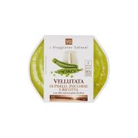 Vellutata di Piselli, Zucchine e Ricotta con olio extravergine di oliva il Viaggiator Goloso