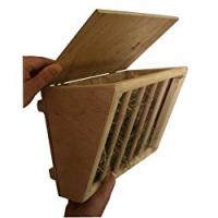 Hay rack con seduta in legno