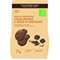 Frollini semintegrali al cacao intenso e gocce di cioccolato