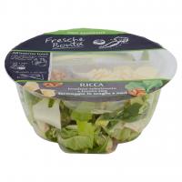 Ricca Insalata Selezionata e Lavata con Formaggio in Scaglie e Noci