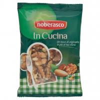 In Cucina Noci Sgusciate